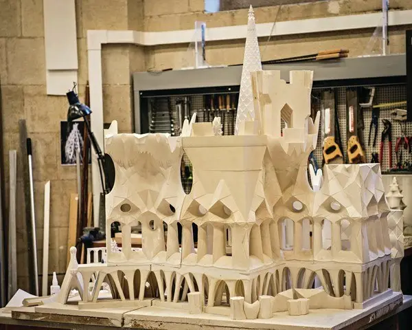 Courtesy Expiatory Temple Of The Sagrada Família Via Www.architectmagazine.com 9160f49c2fd841afab7148929c27ebb8