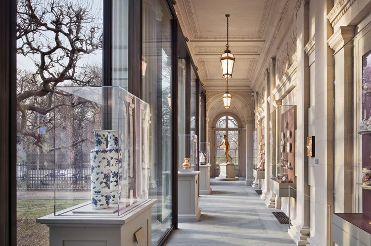 In Detail> Frick Portico Gallery