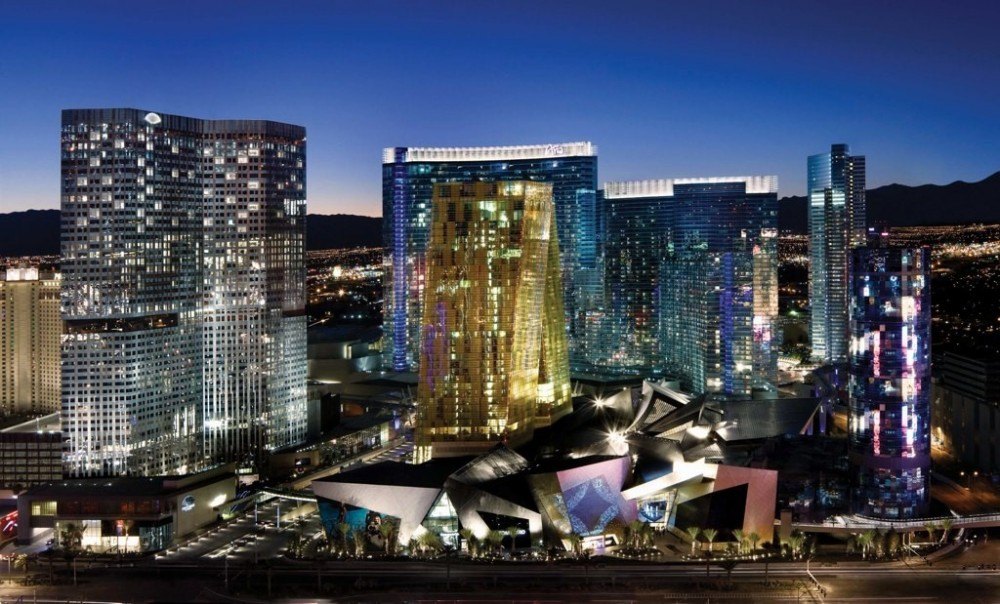 the las vegas strip at night