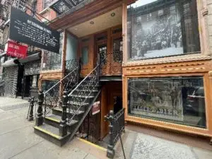 tenement museum displays the transformation of the lower east side and beyond 2